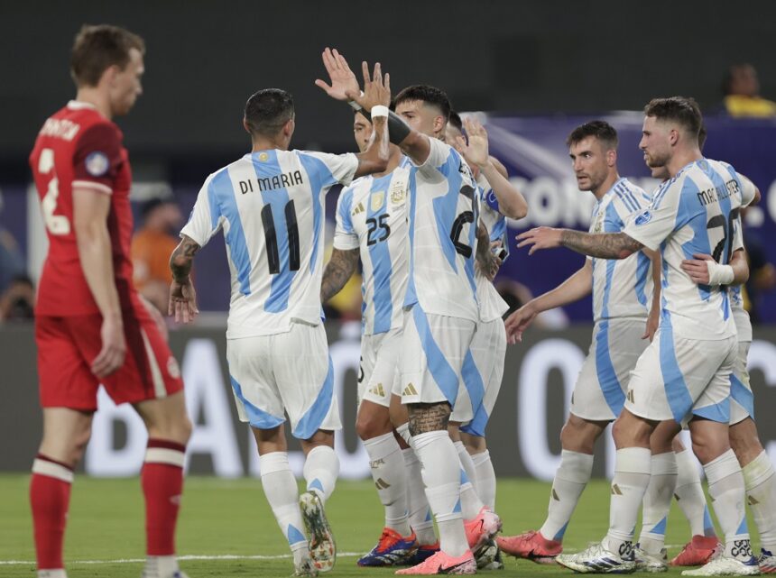 argentina-termina-2024-no-topo-do-ranking-fifa-e-brasil-em-quinto