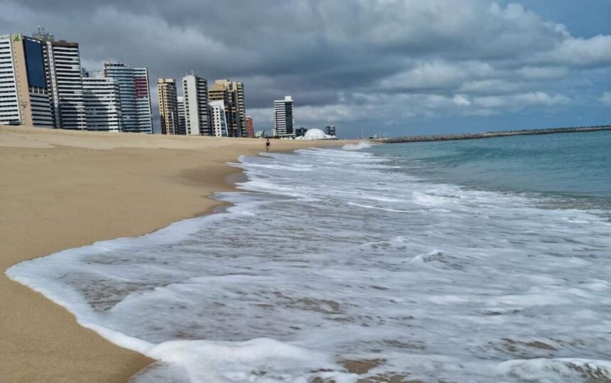 reveillon-2025:-fortaleza-e-regiao-metropolitana-podem-ter-chuva-passageira-durante-a-virada-do-ano