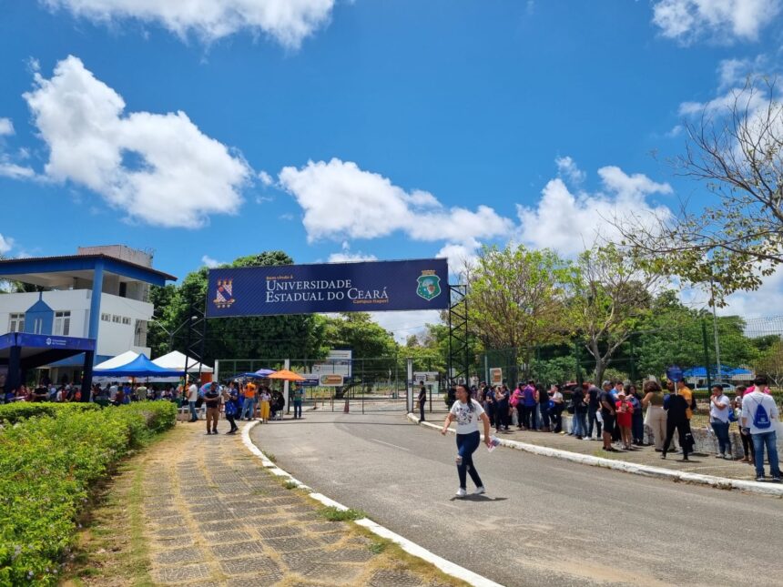 uece-abre-inscricoes-do-vestibular-para-segundo-semestre-de-2025