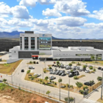 homem-em-surto-psicotico-solta-bomba-caseira-dentro-de-hospital-no-interior-do-ceara