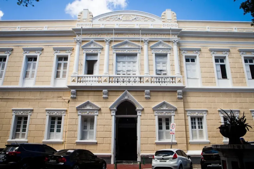 prefeitura-de-fortaleza-assume-gestao-temporaria-da-santa-casa-de-misericordia
