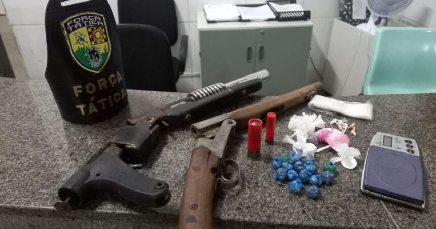 acao-da-pmce-resulta-na-apreensao-de-armas-e-drogas-em-horizonte
