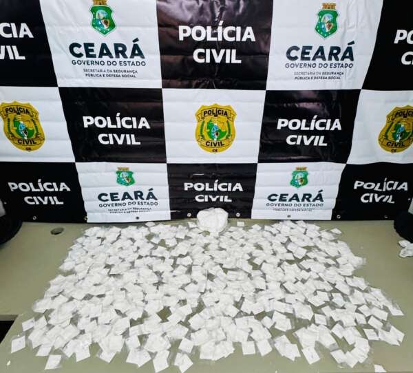 homem-em-posse-de-mais-de-1-kg-de-cocaina-e-preso-em-flagrante-pela-pcce-no-crato