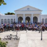 quatro-passeios-de-bicicleta-para-explorar-a-arquitetura-historica,-pracas-e-parques-de-fortaleza