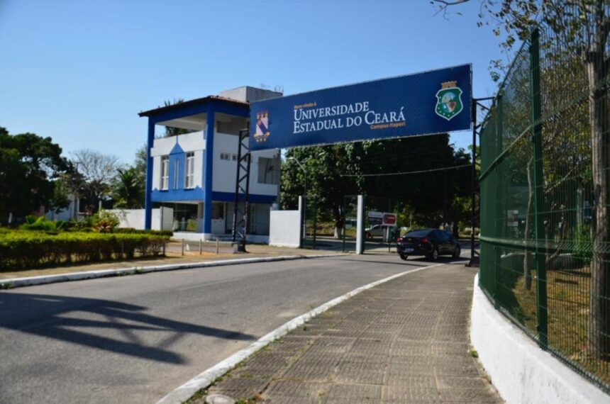 uece-abre-selecao-com-239-vagas-para-professores-temporarios-e-substitutos