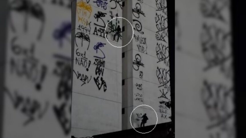 trio-e-preso-no-eusebio-apos-escalar-predio-de-oito-andares-com-rapel-para-pichar;-veja-video