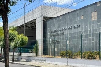 mortos-em-ataque-a-tiros-em-escola-sao-velados-em-sobral
