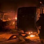curto-circuito-causou-incendio-em-quatro-onibus-escolares-na-grande-fortaleza,-aponta-laudo