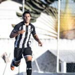 sub-15:-ceara-vira-contra-o-tirol-e-larga-em-vantagem-na-semifinal-do-cearense