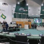 alece-aprova-pec-que-prorroga-contratos-de-professores-da-urca