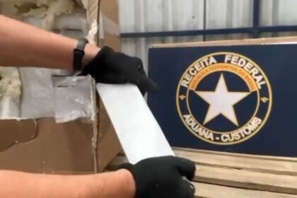 receita-federal-apreende-1-tonelada-de-skunk-em-transportadora-em-fortaleza